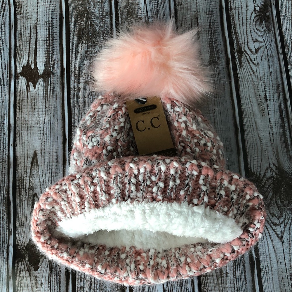 Eyelash confetti yarn C.C Beanie with faux fur pom - Picture 5 of 6